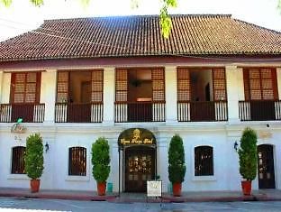 ヴィガン プラザ ホテル Ilocos エクステリア 写真